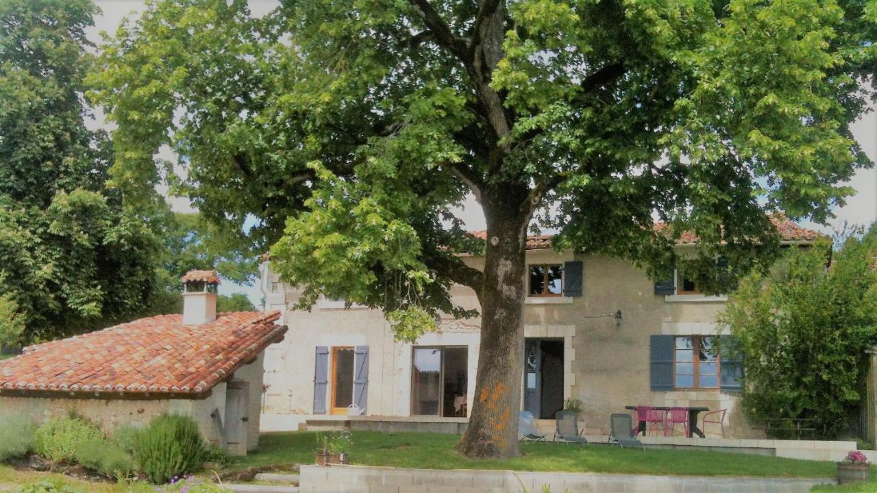 Auberge Casa Sana Pillac Exteriör bild